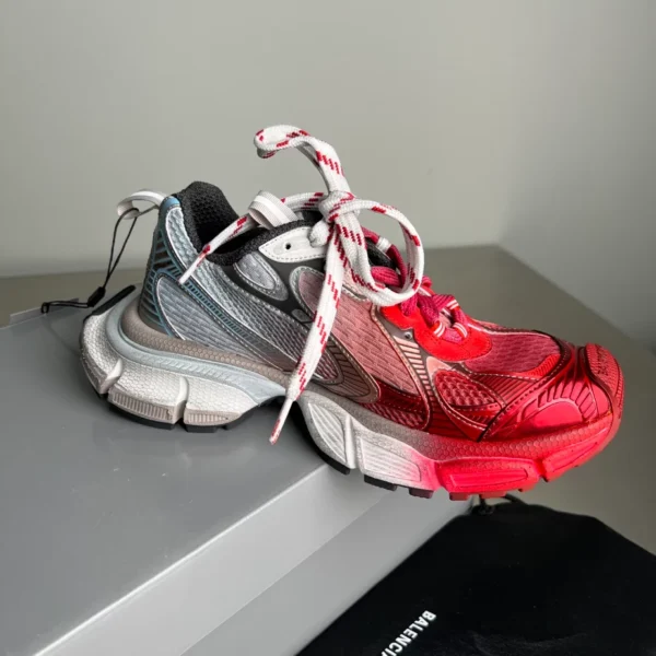 Balenciaga 3XL Toe Spray Sneaker - RBS85
