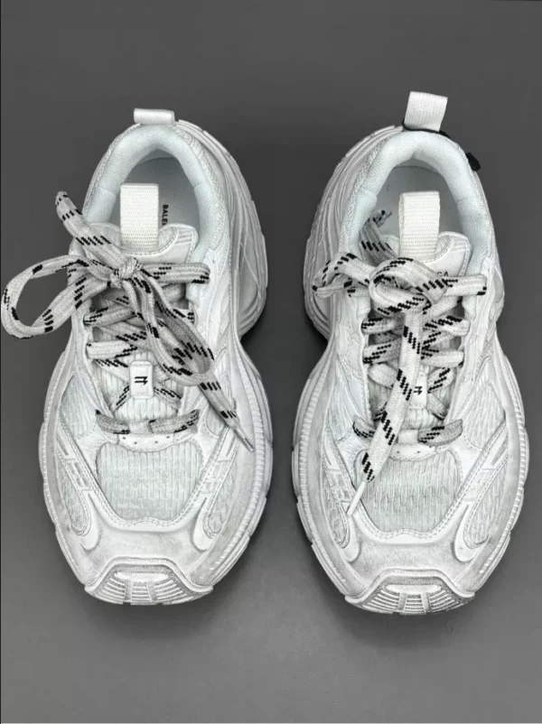 Balenciaga 6XL Sneakers In White- RBS69
