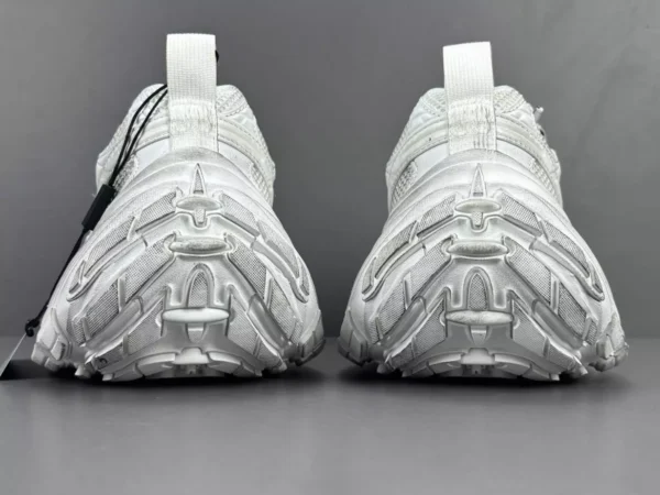 Balenciaga 6XL Sneakers In White- RBS69