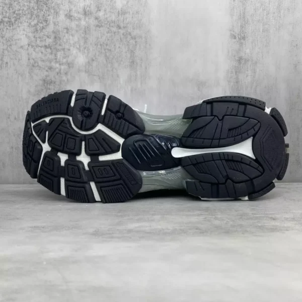 Balenciaga Runner Sneaker - RBS105
