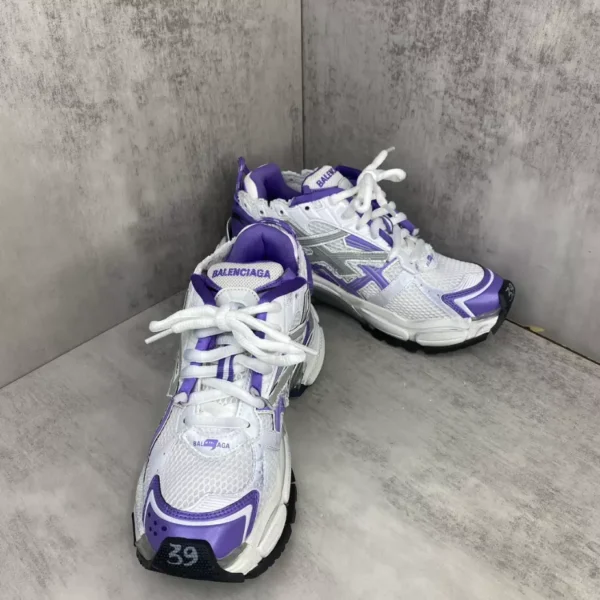 Balenciaga Runner Sneaker - RBS105