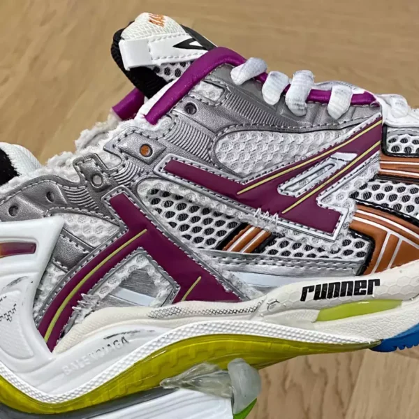 Balenciaga Runner Sneaker - RBS92