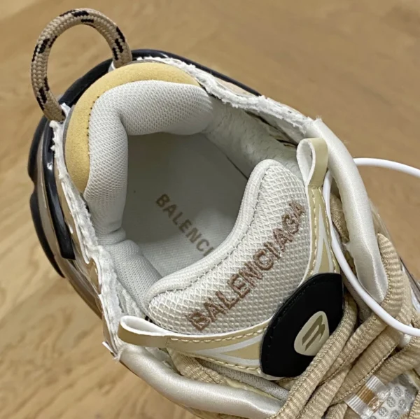 Balenciaga Runner Sneaker - RBS93