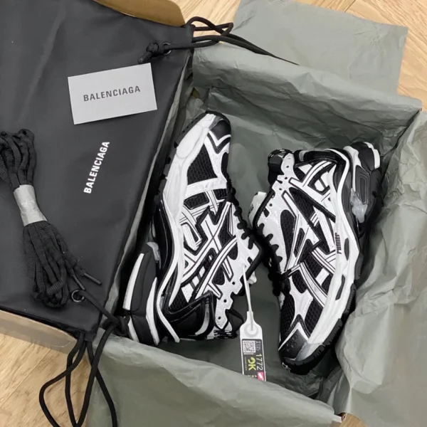 Balenciaga Runner Sneaker - RBS96