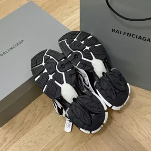 Balenciaga Runner Sneaker - RBS96