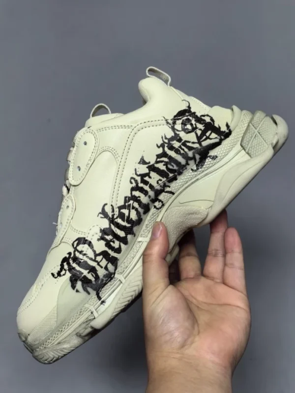 Balenciaga Triple S Sneakers DIY Metal In White - RBS79