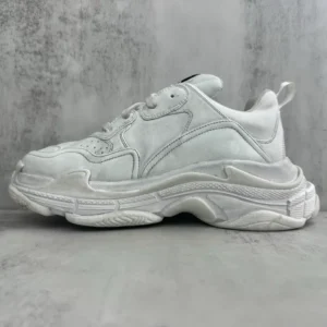 Balenciaga Triple S Sporty Sneakers In White - RBS83