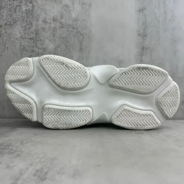 Balenciaga Triple S Sporty Sneakers In White - RBS83