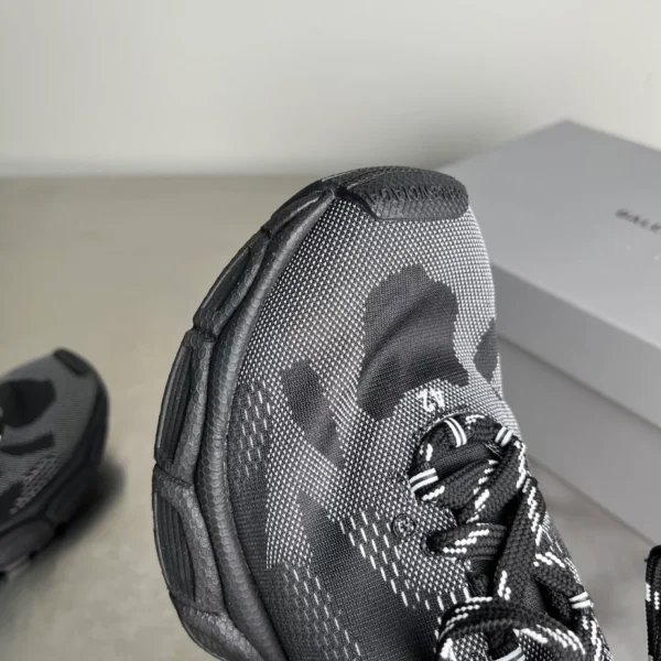 Balenciaga x Under Armour 3XL Knit Sneaker in Black - RBS108