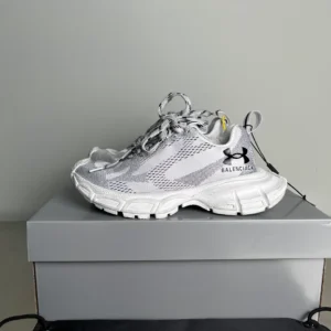 Balenciaga x Under Armour 3XL Knit Sneaker in White - RBS107