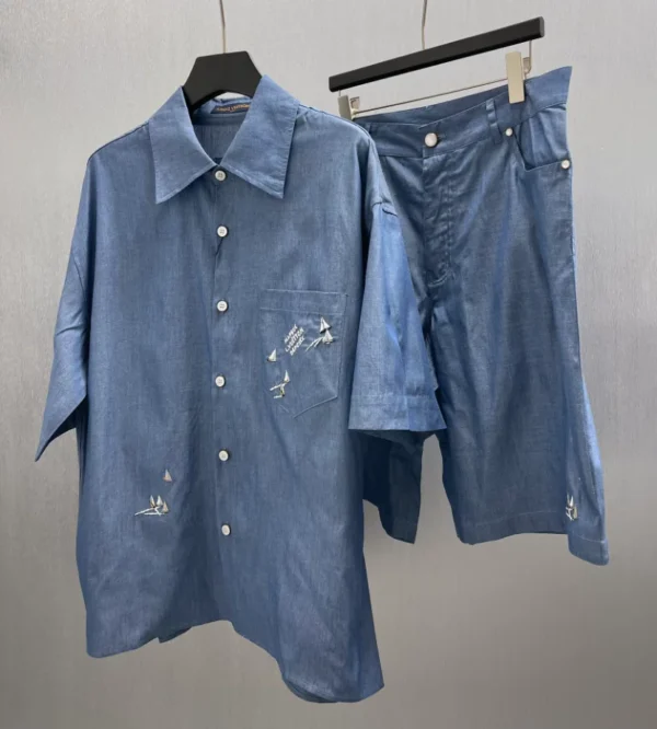 LV Embroidered Chambray Short-Sleeved Shirt - LRT61