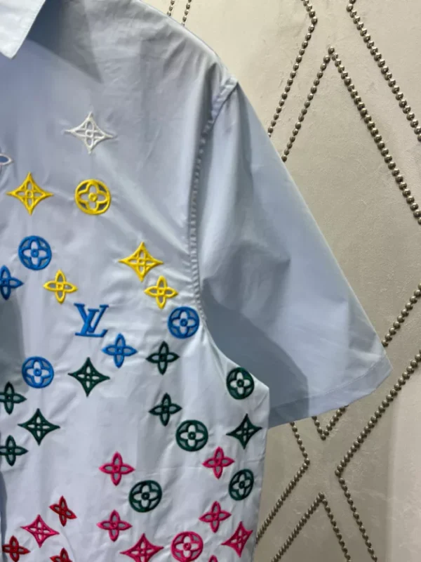 LV Monogram Flowers Embroidered Short-Sleeved Shirt - LRT57