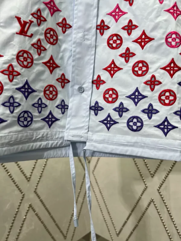 LV Monogram Flowers Embroidered Short-Sleeved Shirt - LRT57