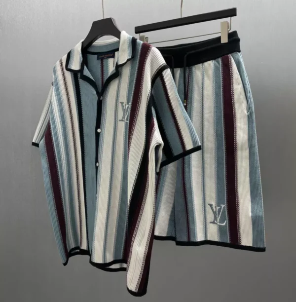 LV Striped Crochet Short-Sleeved Shirt - LRT60