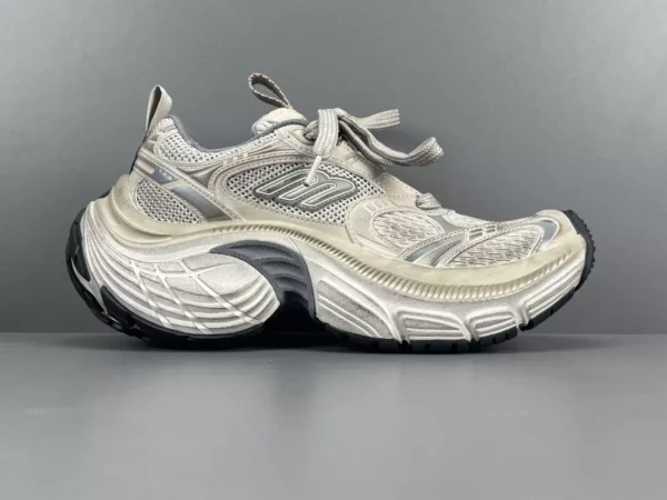 Balenciaga 6XL Sneakers - RBS74