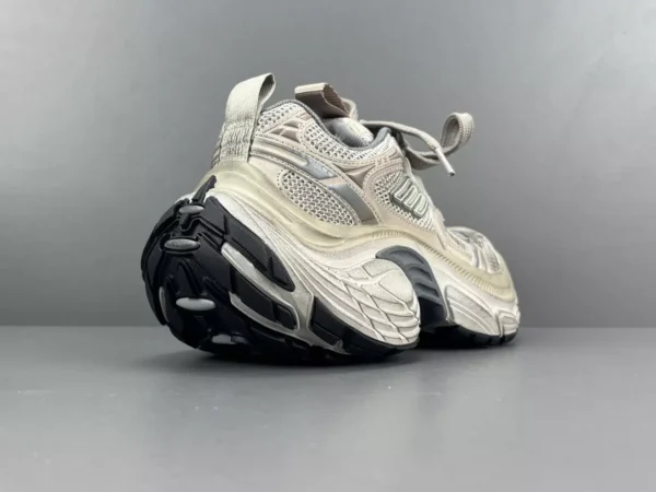 Balenciaga 6XL Sneakers - RBS74