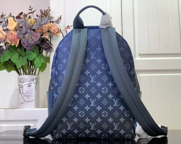 LV Discovery Backpack PM M11590 - RBV80