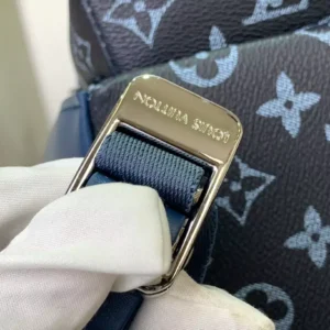 LV Discovery Backpack PM M11590 - RBV80