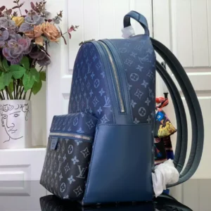 LV Discovery Backpack PM M11590 - RBV80