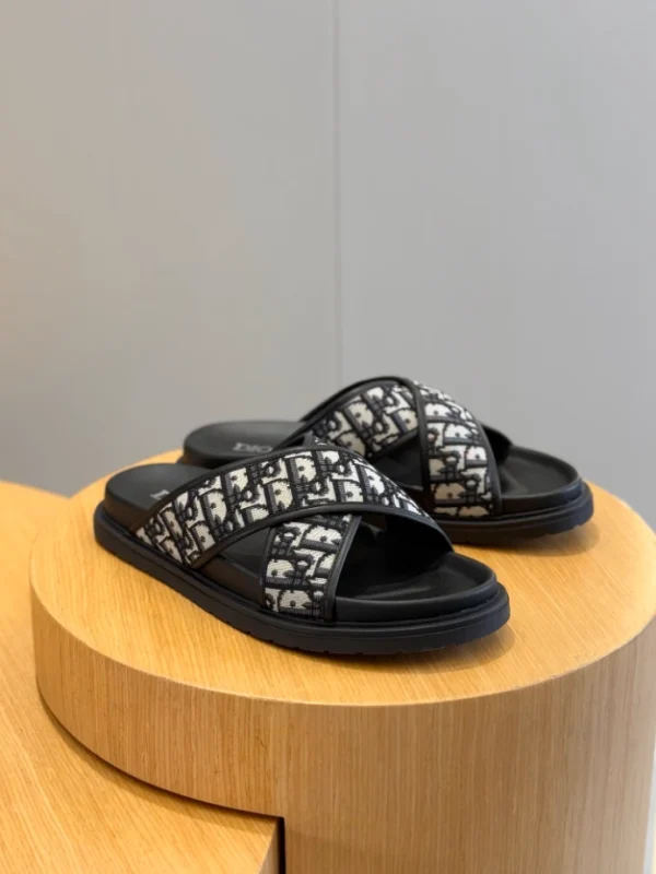 Dior Alias Sandal - D09