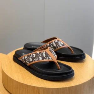 Dior Alias Thong Sandal - D01