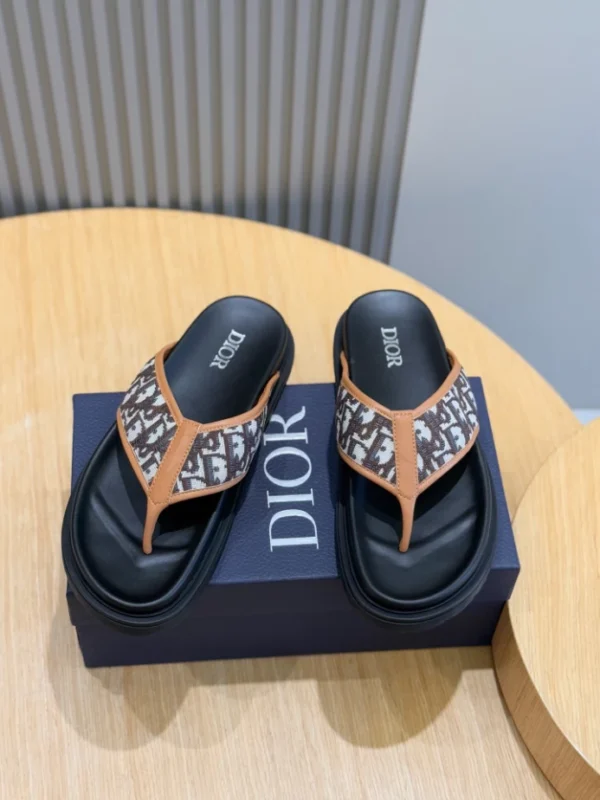 Dior Alias Thong Sandal - D01