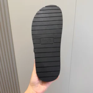 Dior Alias Thong Sandal - D02