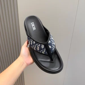 Dior Alias Thong Sandal - D03