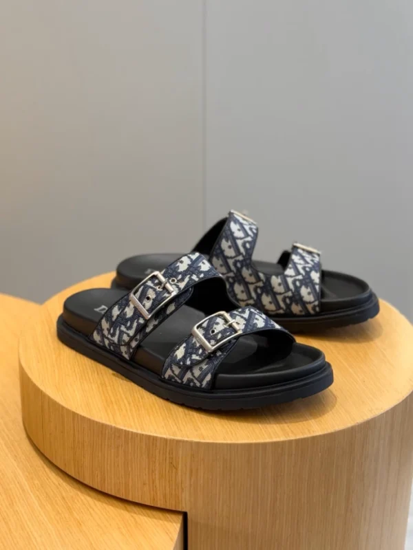 Dior Aqua Sandal - D05