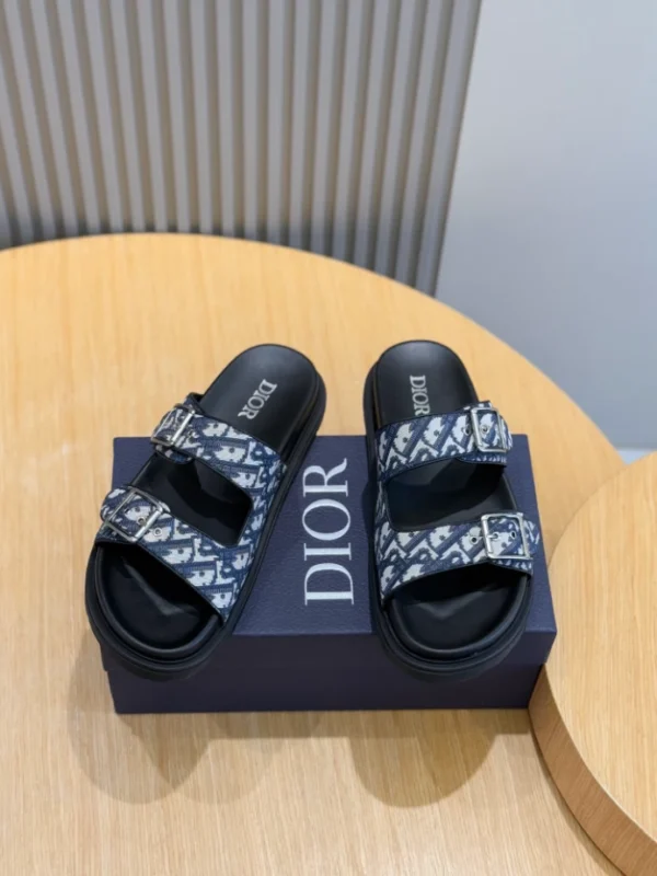 Dior Aqua Sandal - D05