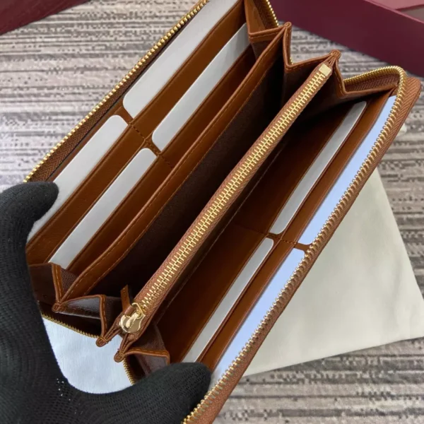GG Marmont Zip Around Wallet - RW23