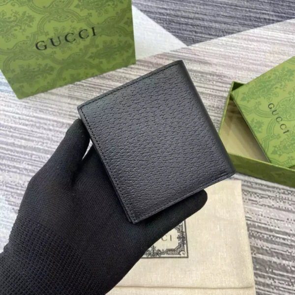 Gucci Bi-Fold Wallet - RW40