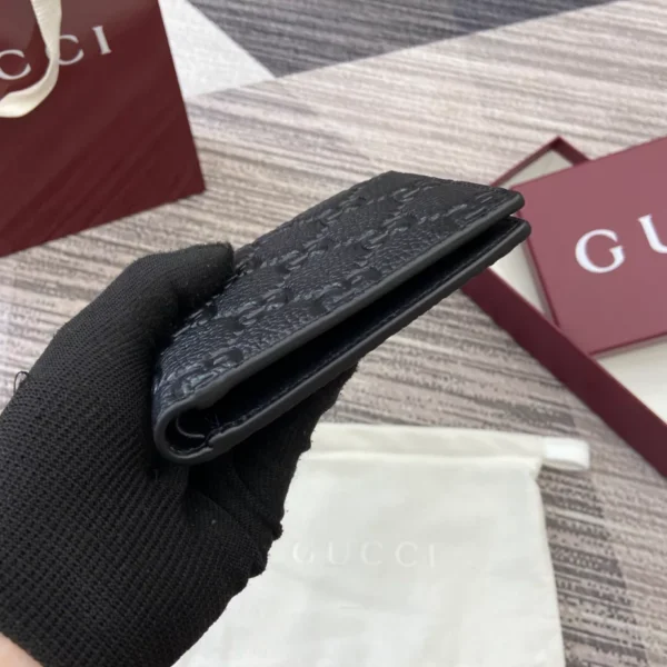 Gucci Imprint Bi-Fold Wallet - RW33