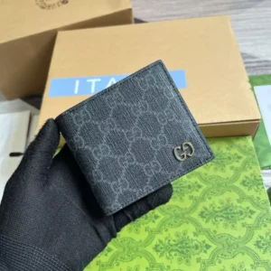 Gucci Interior GG Bi-Fold Wallet - RW41