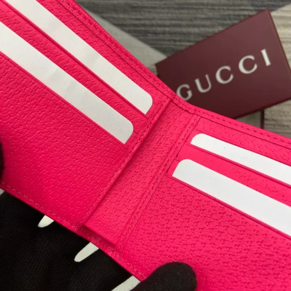 Gucci Interior GG Bi-Fold Wallet - RW43