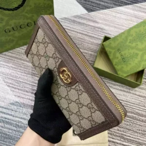 Gucci Wallet - RW27