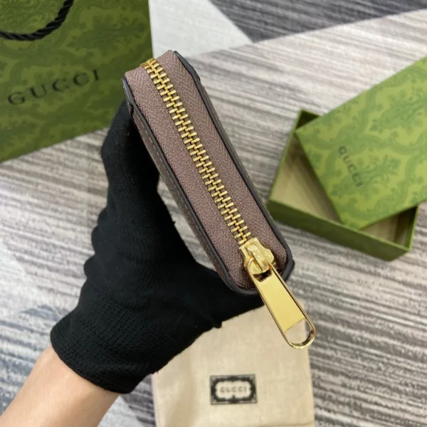 Gucci Wallet - RW27
