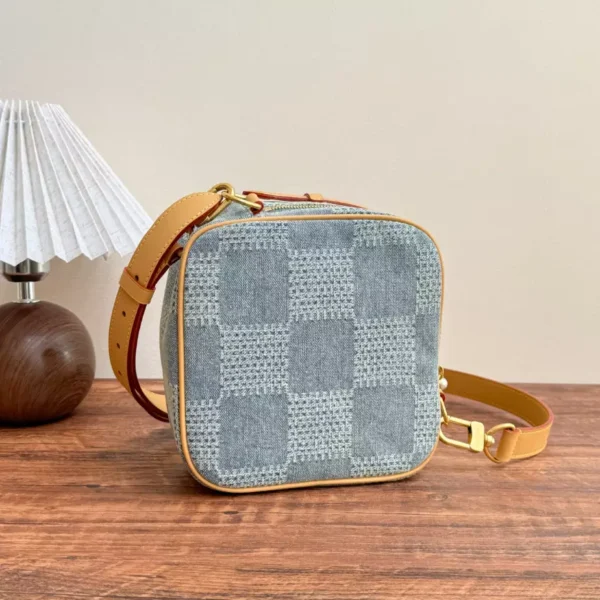 LV Chess Messenger Blue Damier Denim 3D Canvas N40706 - RBV102