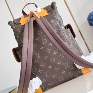 LV Christopher MM Backpack Brown Monogram Calf Leather M14038 - RBV100