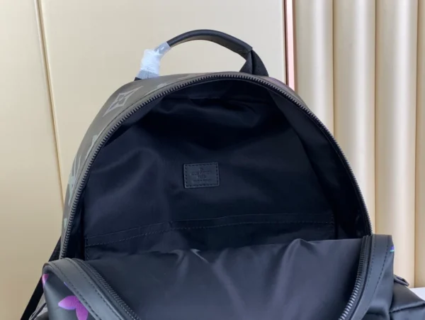 LV Comet Calf Leather Backpack in Black M22488 - RBV95