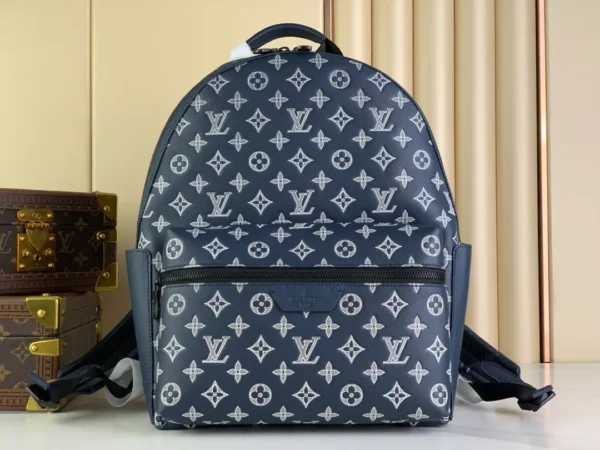 LV Discovery Backpack M24760 - RBV81