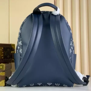 LV Discovery Backpack M24760 - RBV81
