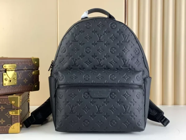 LV Discovery Backpack M46553 - RBV84