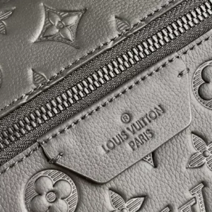 LV Discovery Backpack M46553 - RBV84