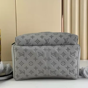 LV Discovery Backpack M46557 - RBV82