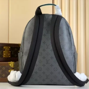 LV Discovery Backpack M46557 - RBV82