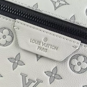LV Discovery Backpack M46557 - RBV82