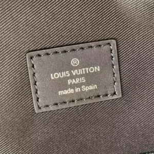 LV Discovery Backpack MM M22545 - RBV88