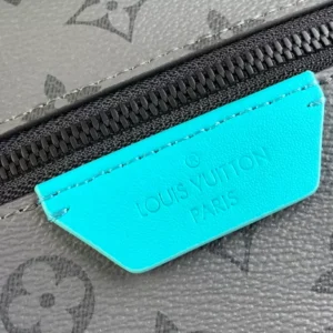LV Discovery Backpack PM M11641 - RBV86