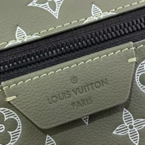 LV Discovery Backpack PM M12463 - RBV85